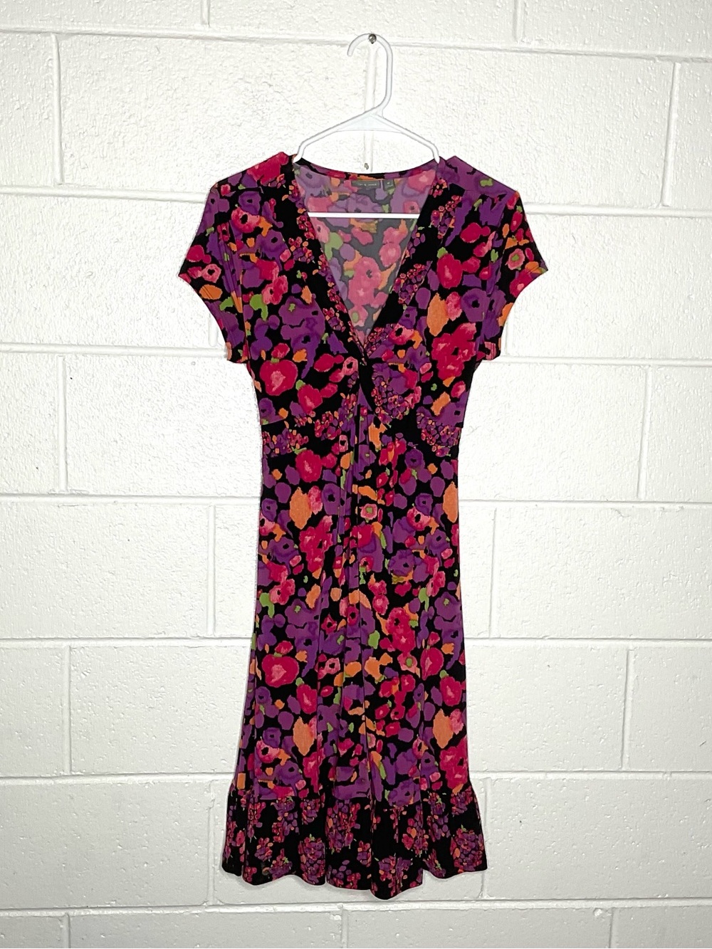 < Y2K Apt. 9 Vibrant Floral Pattern Midi Dress Size Medium >